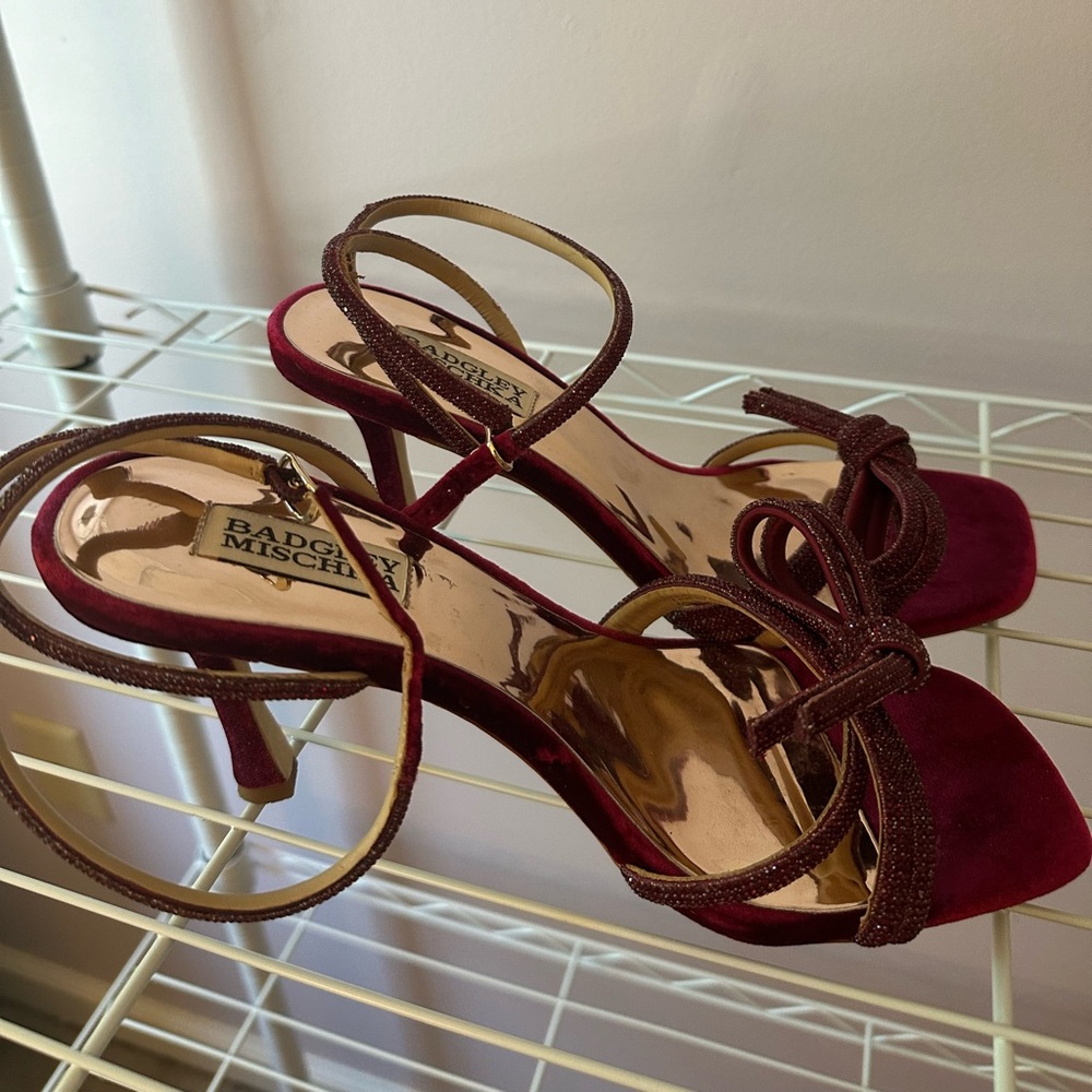 BADGLEY MISCHKA Sz 7.5